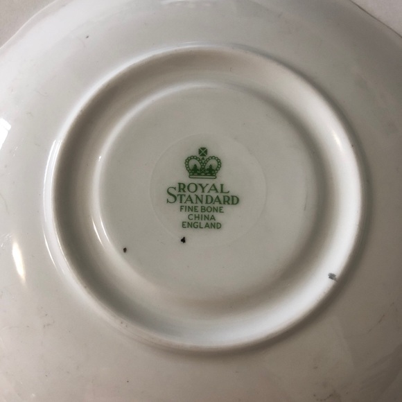 Vintage bone china w gold accents / Royal Standard - Picture 9 of 9